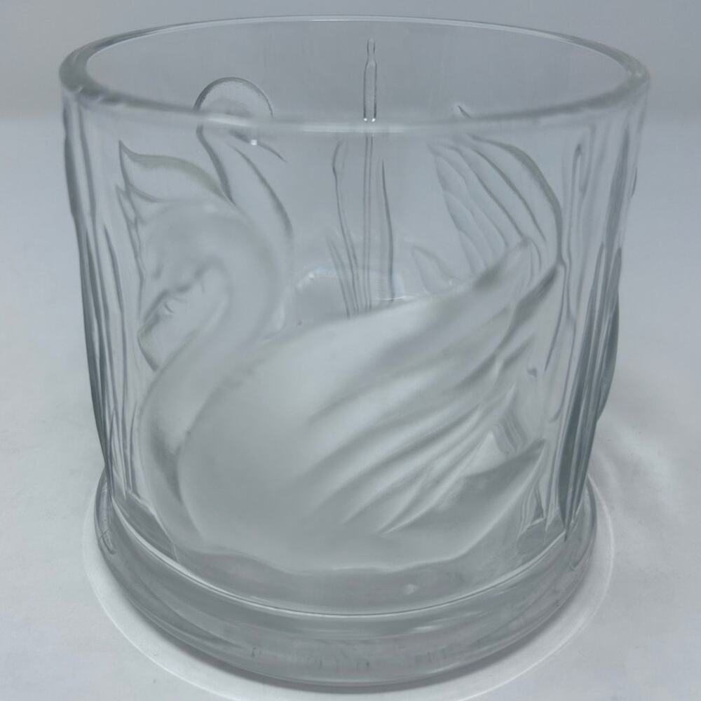 Gloria Vanderbilt Vintage Vase‎ Clear Pressed Glass Embossed Swan Candle Holder